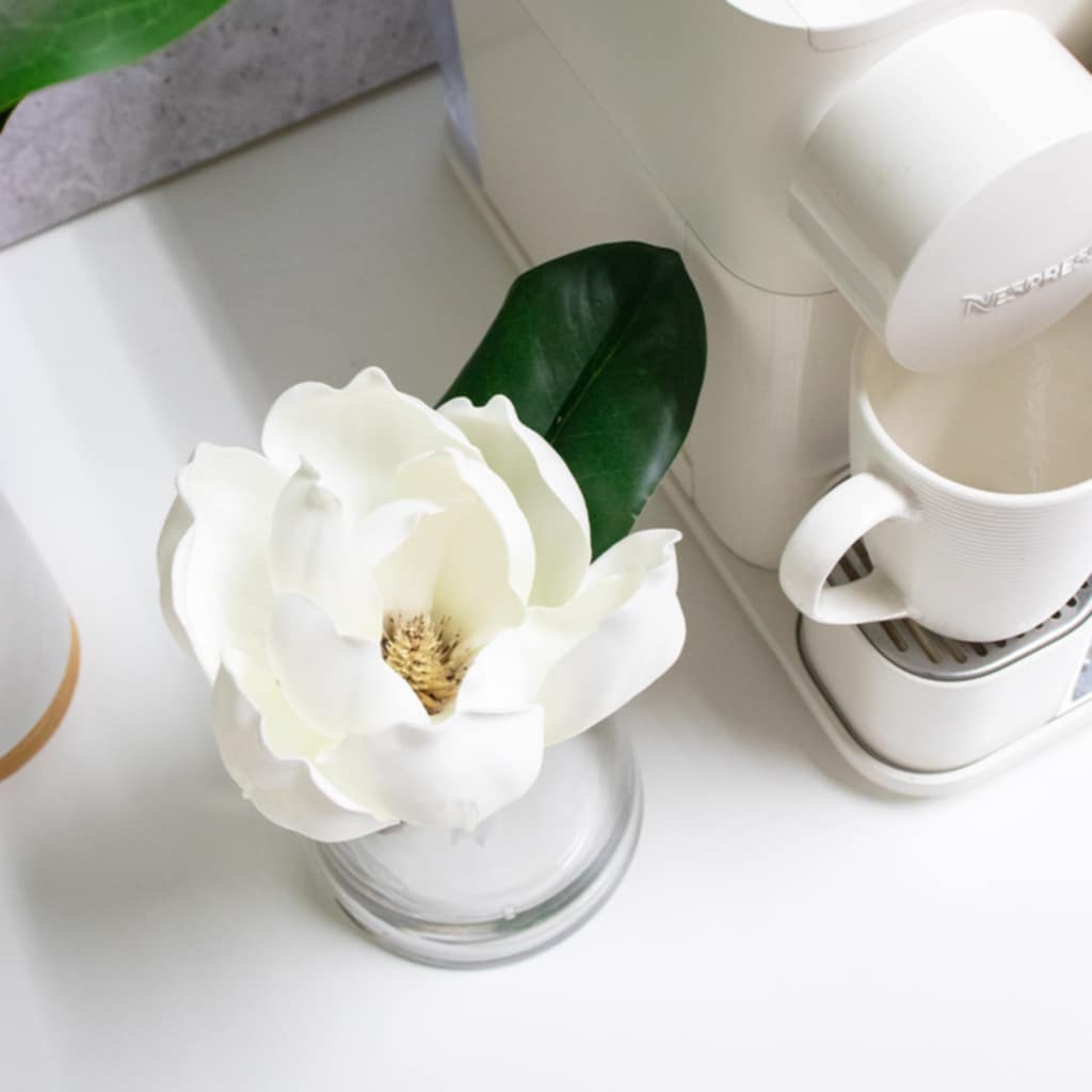 Artificial Magnolia Diffuser with Fragrance