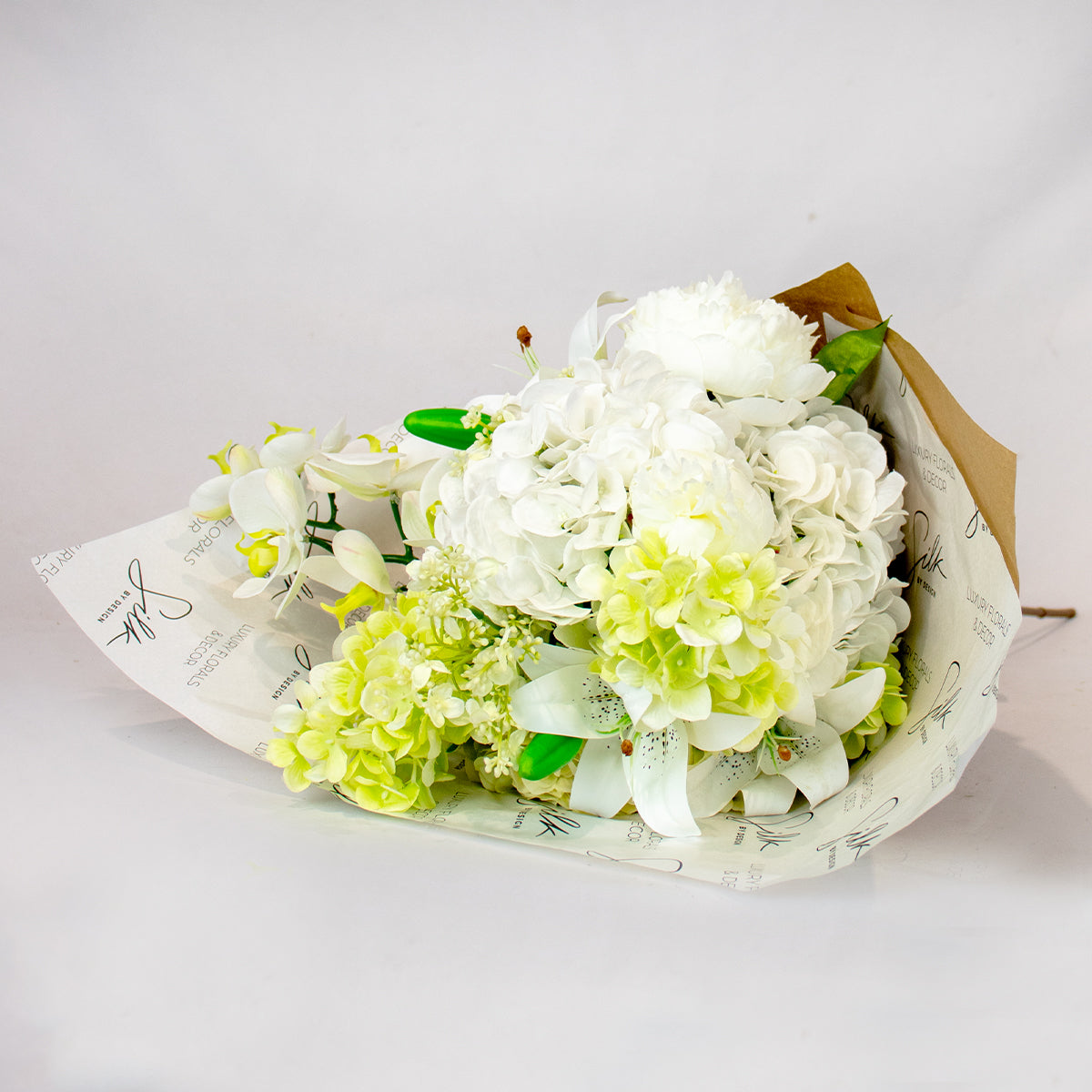 Hamptons Manor Silk Flower Bouquet