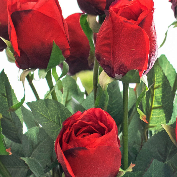 Fake rose flowers