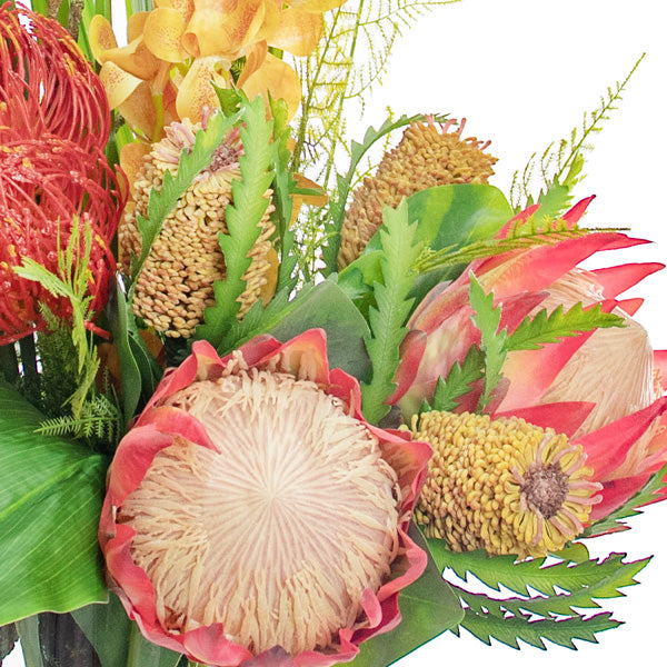 Artificial flower arrangement