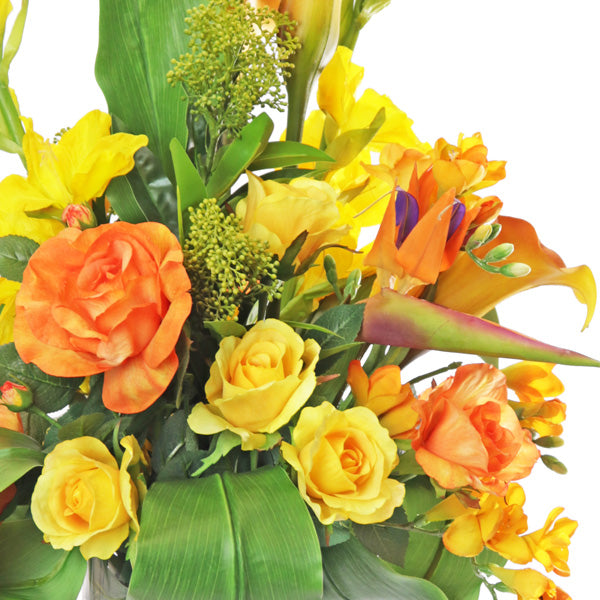 Artificial flower arrangement