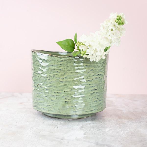 V-CER282-GR-lifestyle-web