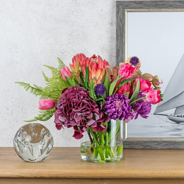 Silk flowers arrangement