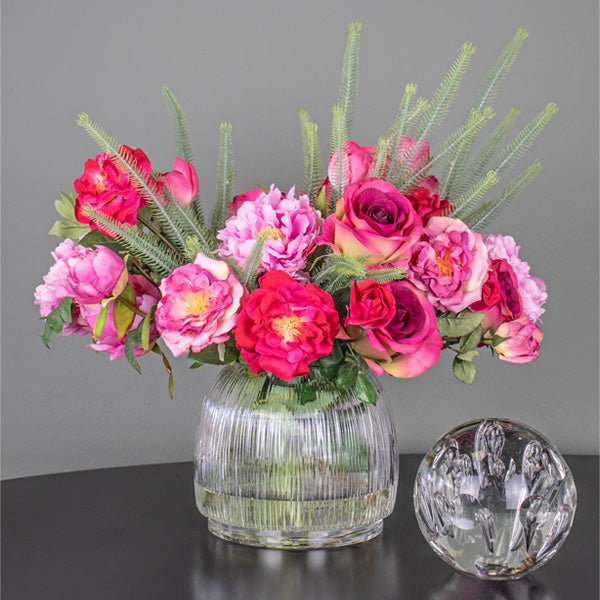 Artificial flower arrangement